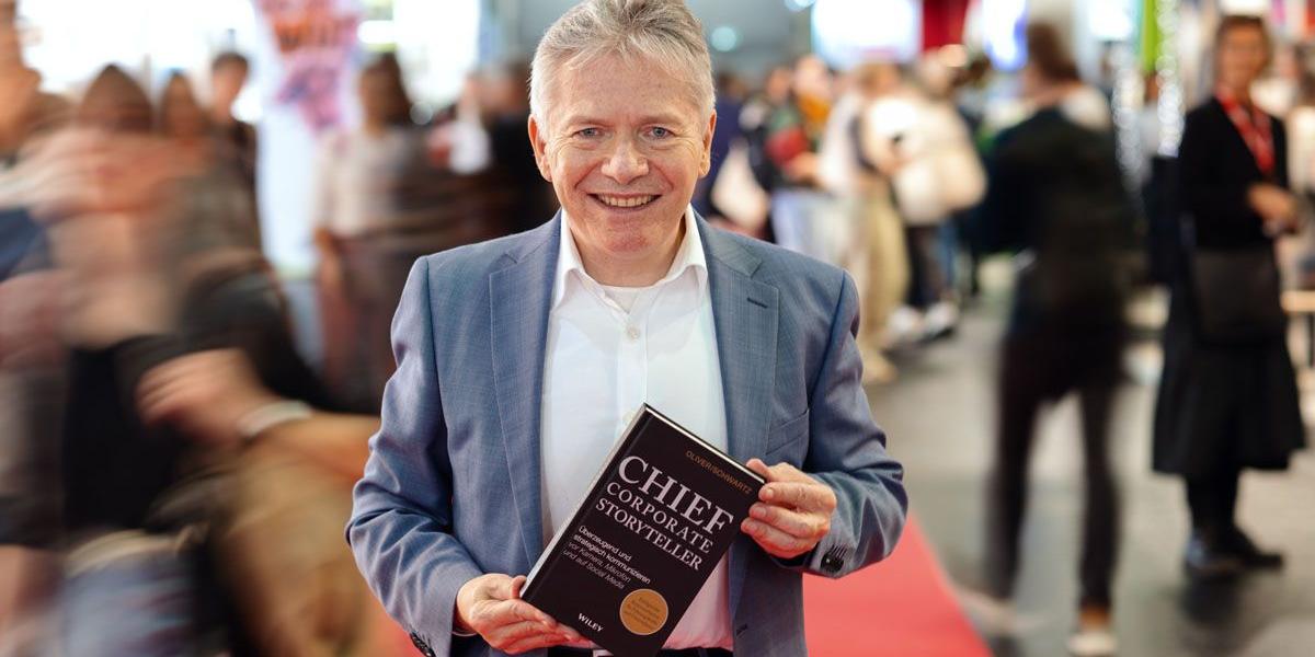 20251015_Oliver Schwartz_Frankfurter Buchmesse 2025-1202_socialmedia