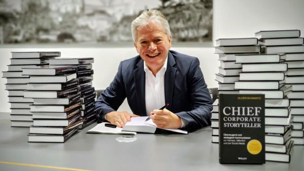 Oliver Schwartz - Signierstunde